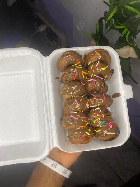 Donuts au chocolat +