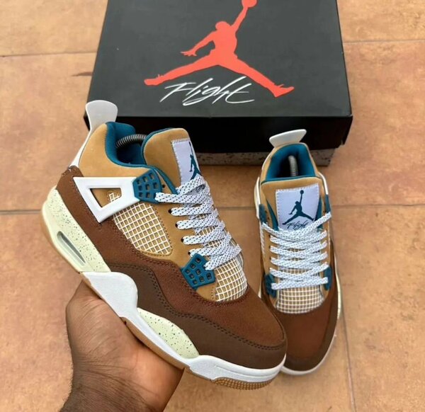 Air Jordan 4