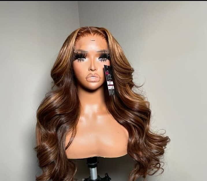 Elegant wigs