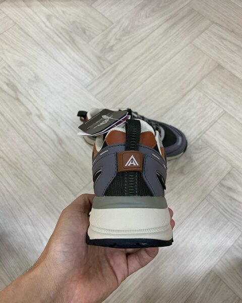 Термо кроссовки размер 40-44