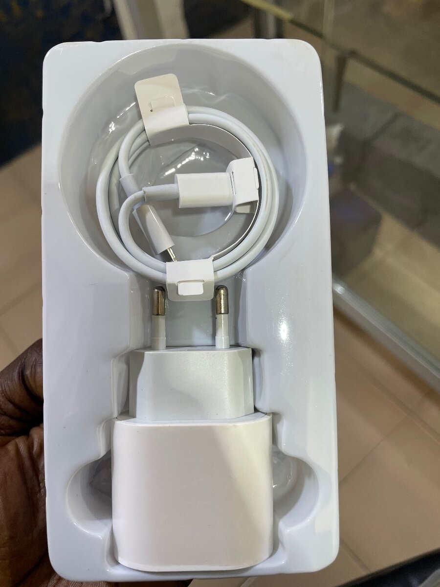 Adaptateur USB-C 25W avec câble