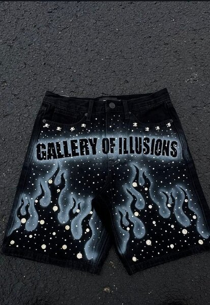 Shorts en jean à motif flamme