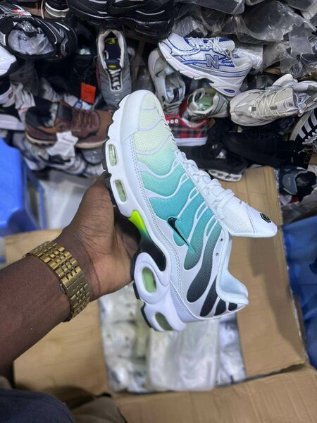 Baskets sport tendance vert