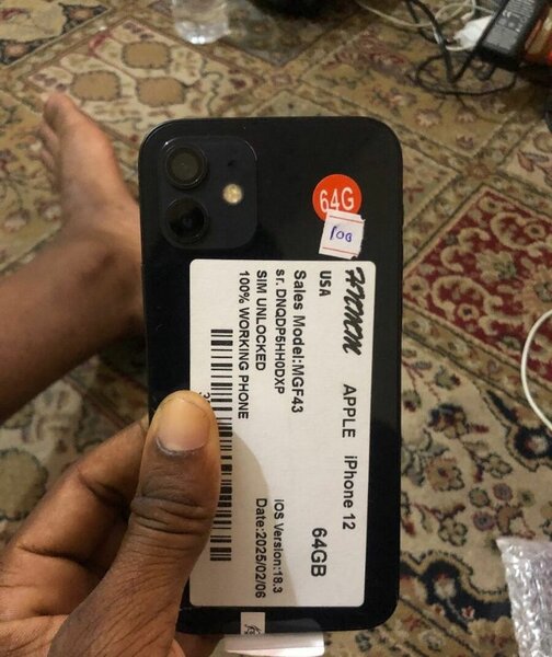 iPhone 12 64GB débloqué