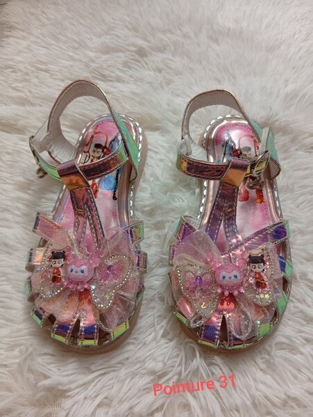 Sandales enfant pailletées