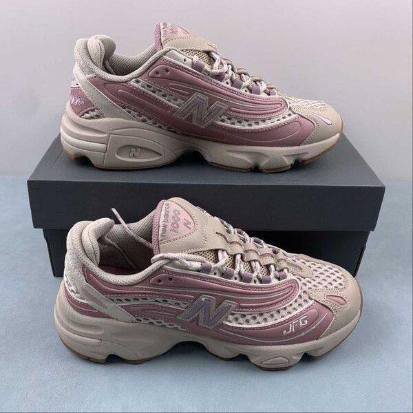 New balance sneakers