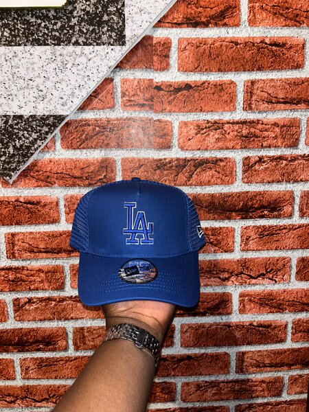 Casquette bleue LA sportive