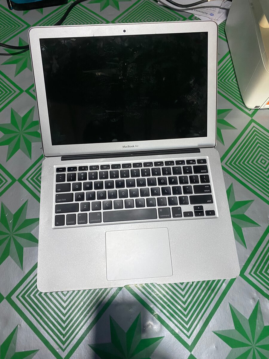 MacBook Air Silver