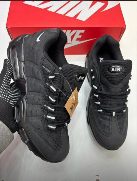 Nike 95