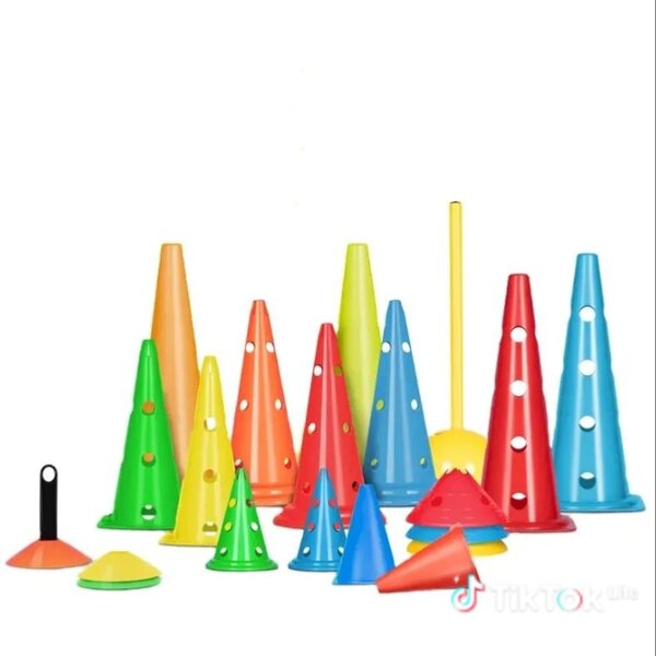 Cônes d'entraînement colorés