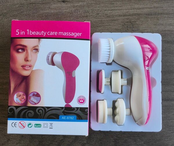 Face massager
