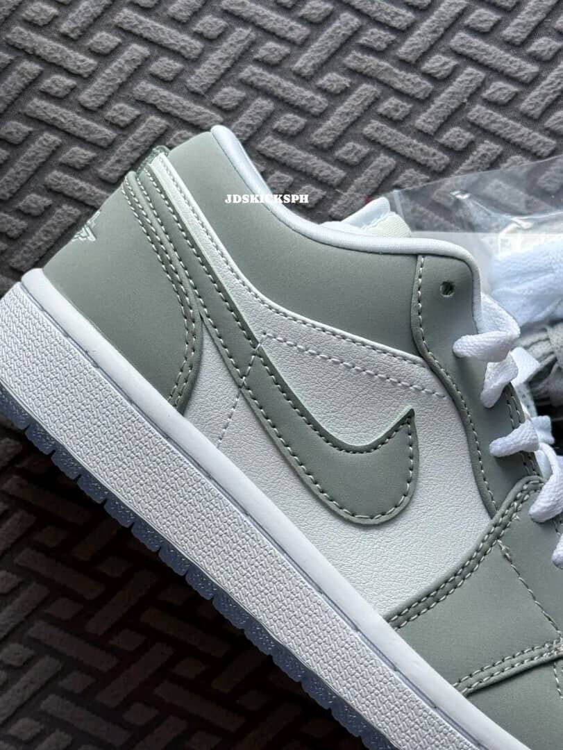 Sneakers tendance blanc gris