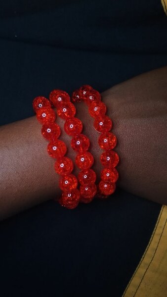 Bracelets en perles colorées