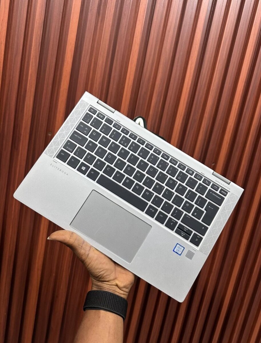 HP ELITEBOOK 1030 G3/G4