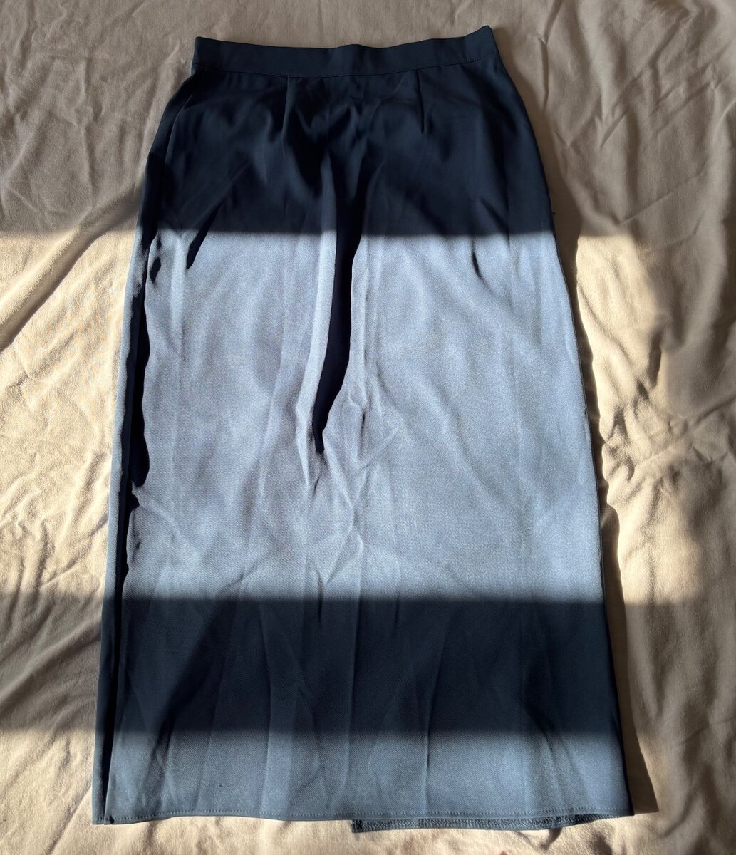 Костюм-двойка (жакет и юбка) S и M размеры