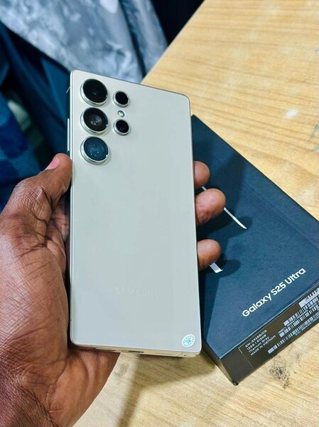 Samsung Galaxy S25 Ultra