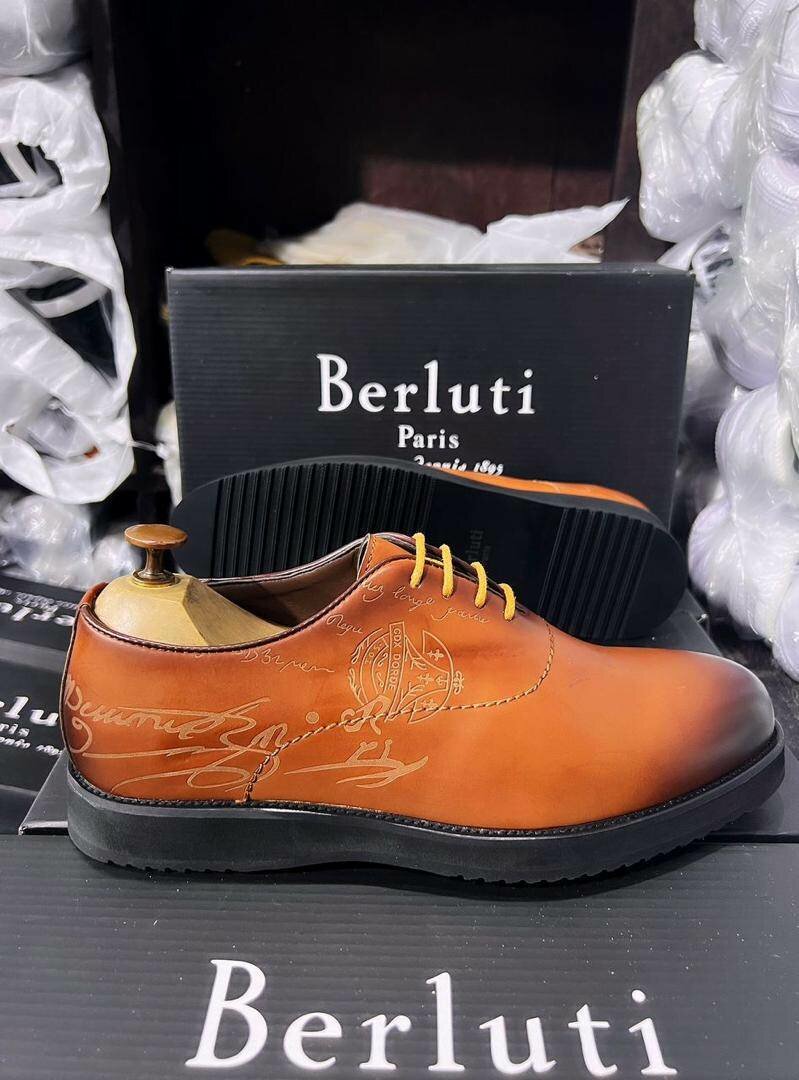 Paire BERLUTI