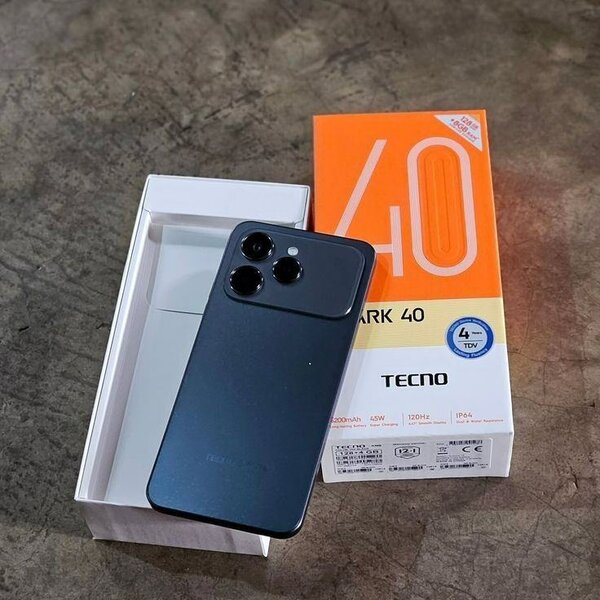 Tecno Spark 40 Téléphone
