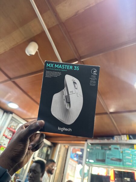 Souris Logitech MX Master 3S