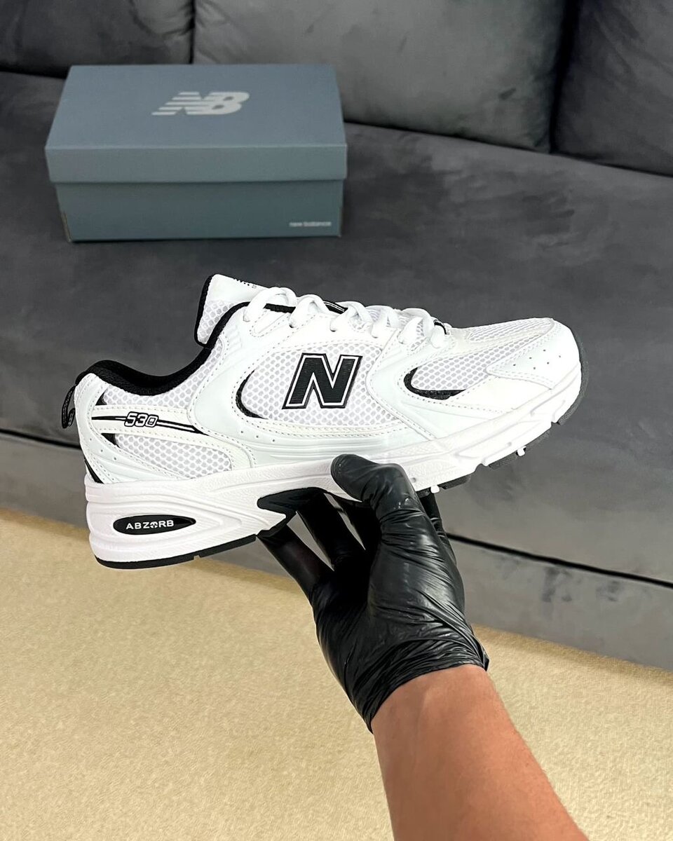 New Balance 530 Noir Blanc