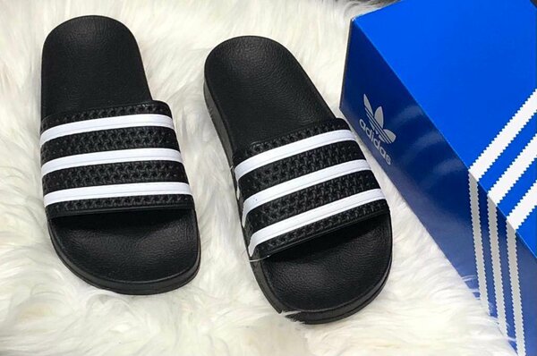 Adidas Claquettes Noires