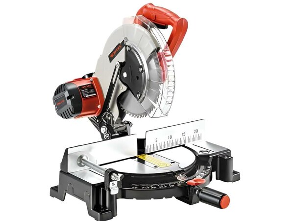 MACHINE À COUPER L'ALUMINIUM