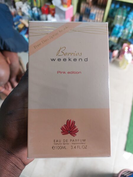 Parfum "Weekend Pink Edition"