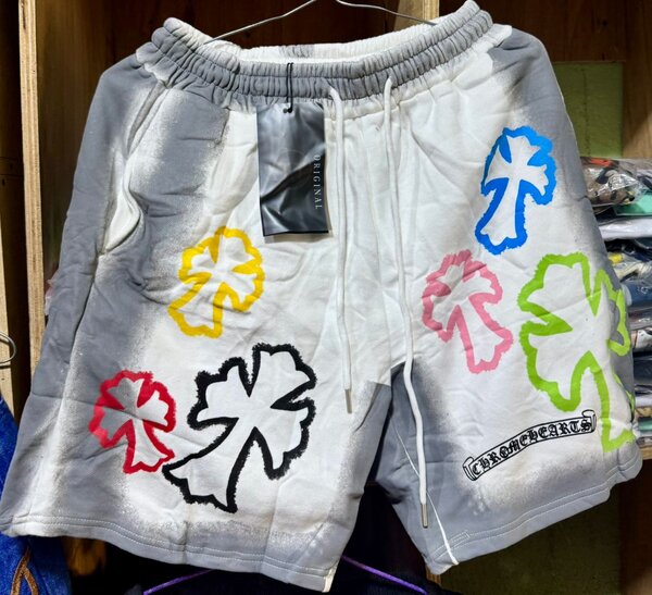 Shorts colorés graffiti