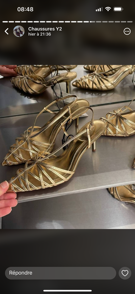 Mules Noires Tressées Élégantes