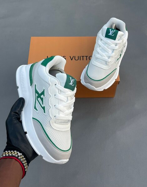 Baskets Louis Vuitton Homme