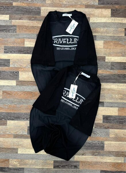 Cardigan en maille noire élégante