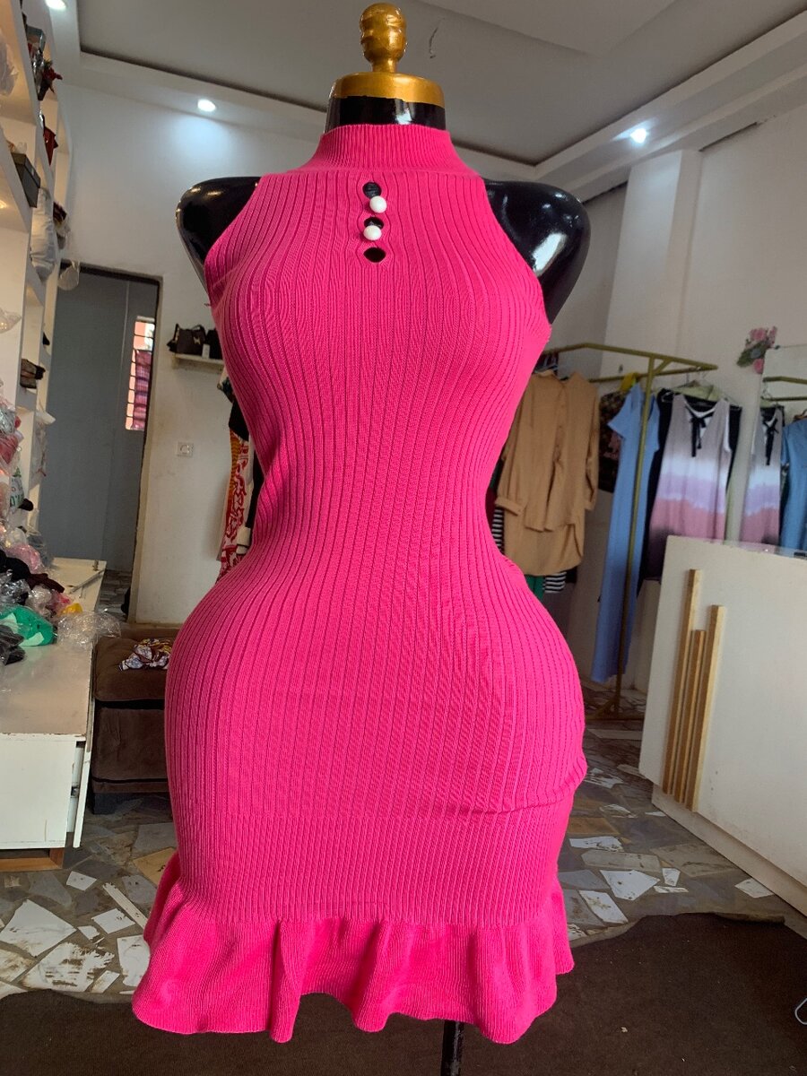 Robe Élegante sans Bretelles