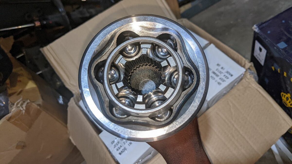 Outer CV Joint Jeep Grand Cherokee 4X4 & Dodge Durango