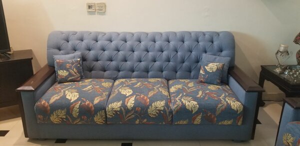 Sofa set