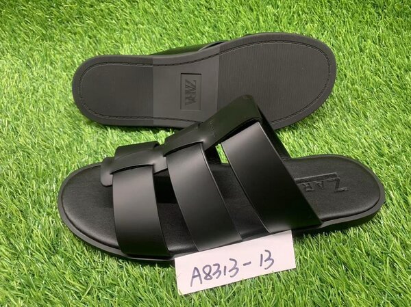 Sandales Noires Élégantes Zara