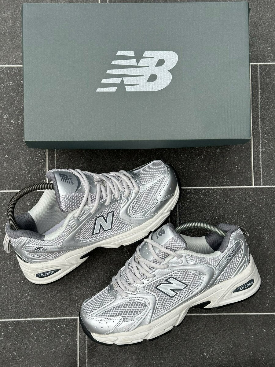 New Balance 530