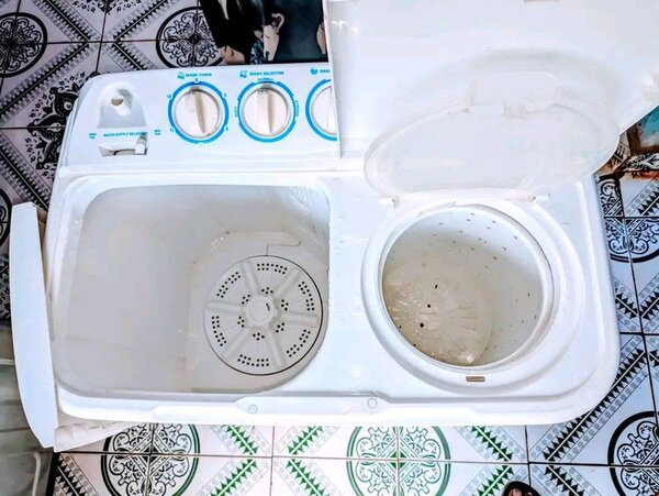 Machine à laver semi-automatique Venus