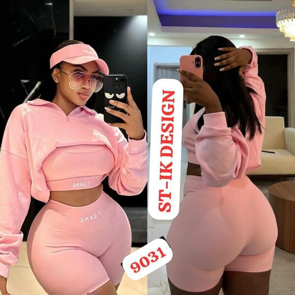 Tenue de sport rose femme