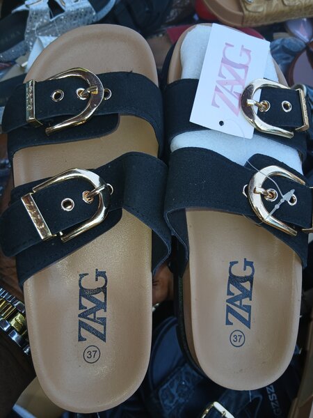 Sandales Noires Boucle Chic