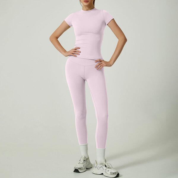 Tenue de sport femme rose