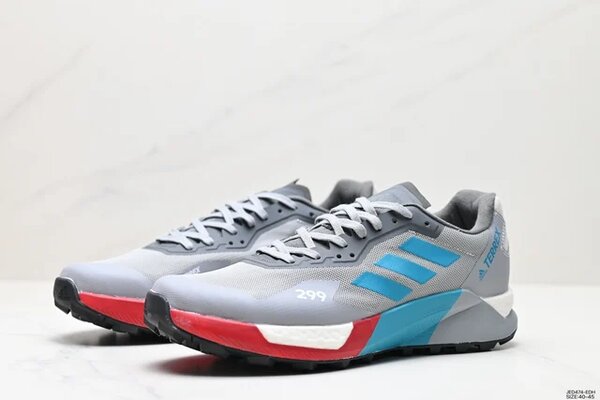 Adidas terrex