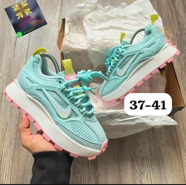 Baskets femme tendance turquoise