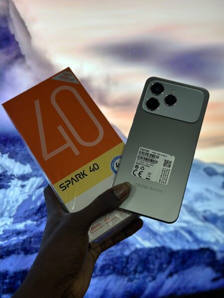 Tecno Spark 40
