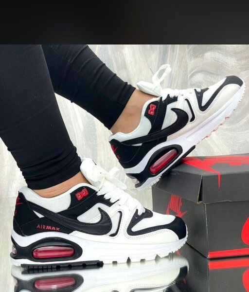 Baskets Air Max Noir et Blanc