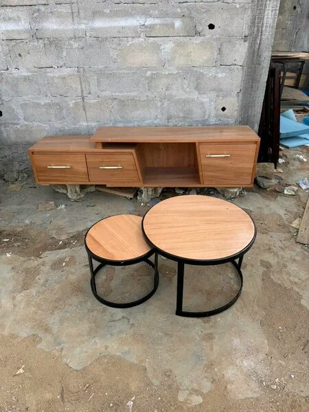 Tables gigognes en bois