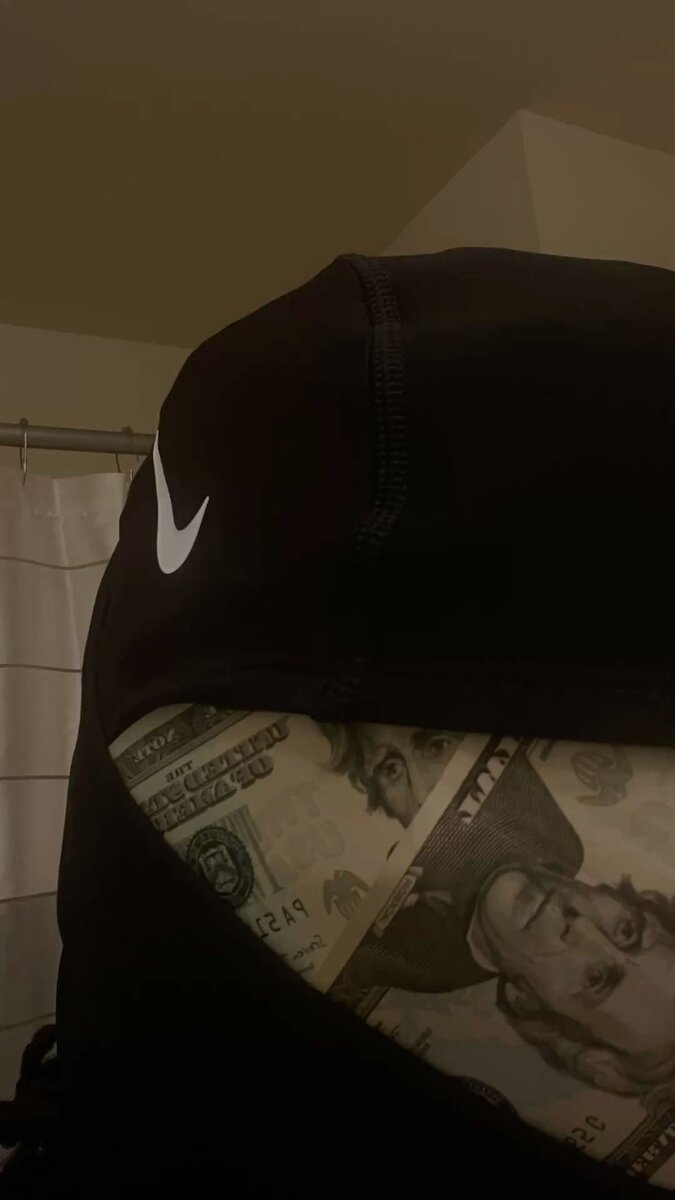 Nike Pro Therma-FIT Hood