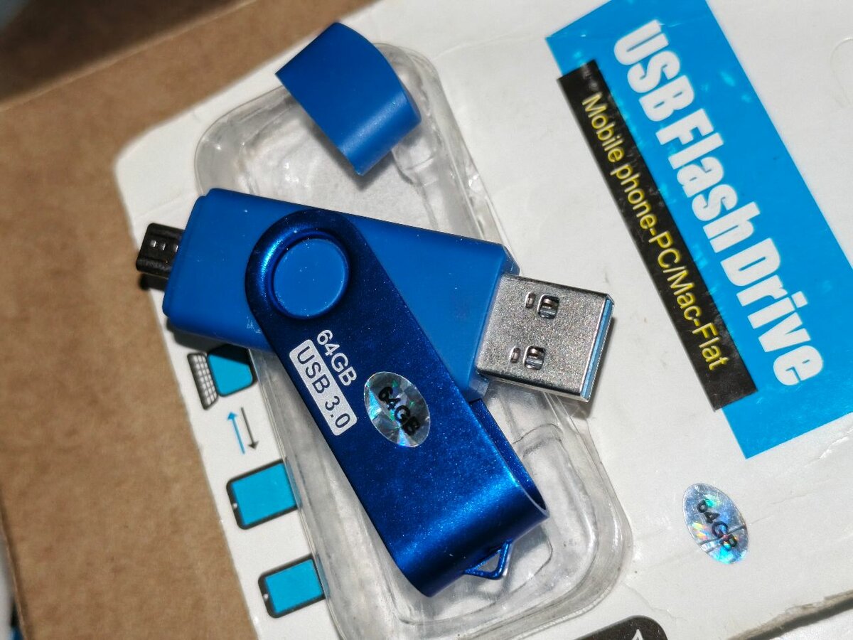 Clé USB 3.0 64 Go double connectique