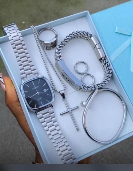 Montre et ensemble de bijoux en acier inoxydable