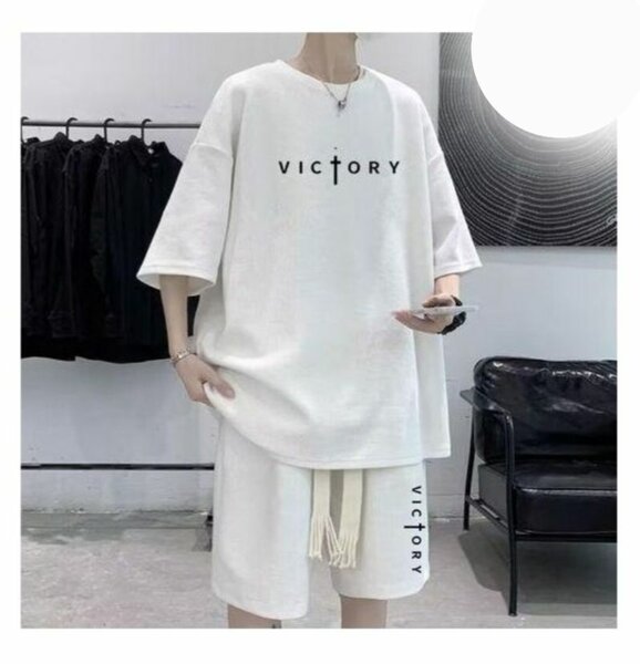 Ensemble t-shirt et short blancs VICTORY