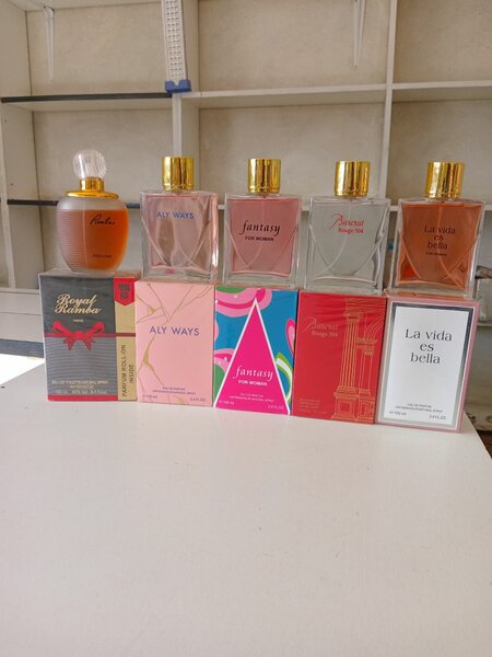 Perfumes cosmetic Paradise